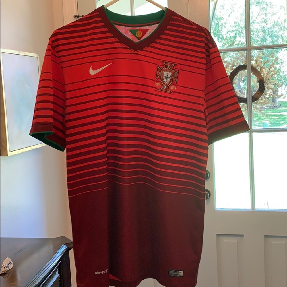 NIKE Men’s Portugal Soccer Jersey